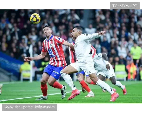 皇马进攻端多点开花,对手后防线被牵制 皇马进攻端多点开花,对手后防线被牵制