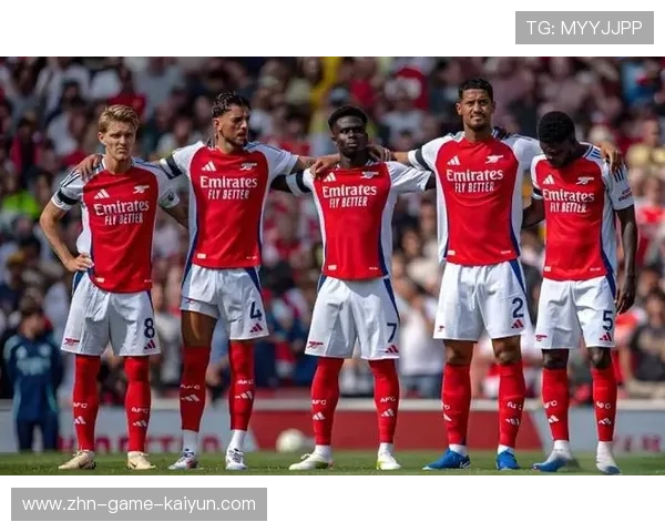 英超阿森纳前锋组合发力，比分被连续拉开