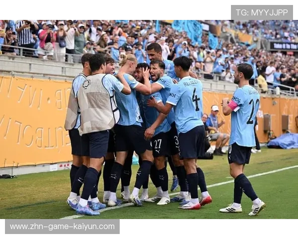 曼城卢卡塞奥门前补射抢下本场关键优势